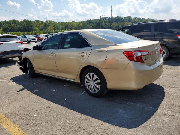 2012 TOYOTA CAMRY