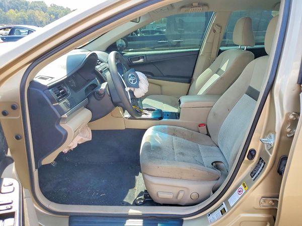 2012 TOYOTA CAMRY