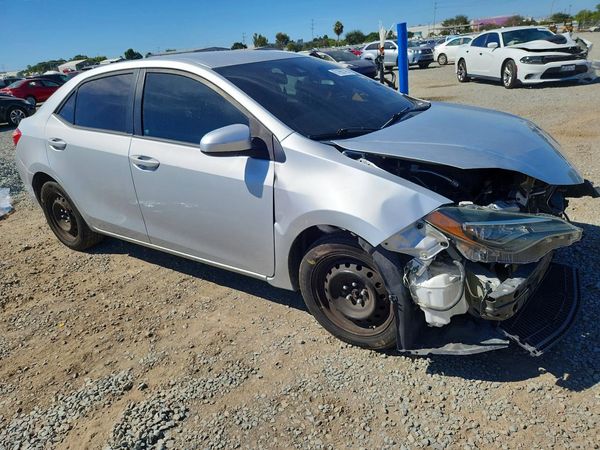 2017 TOYOTA COROLLA