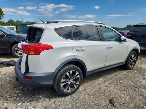 2015 TOYOTA RAV4