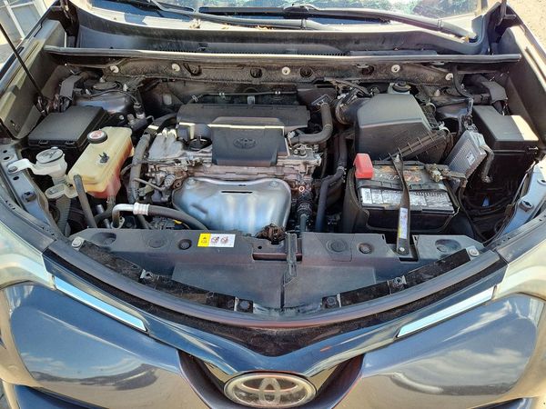 2018 TOYOTA RAV4 LE