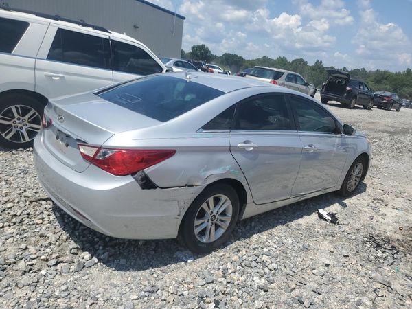 2012 HYUNDAI SONATA