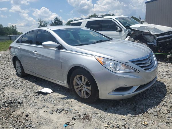 2012 HYUNDAI SONATA