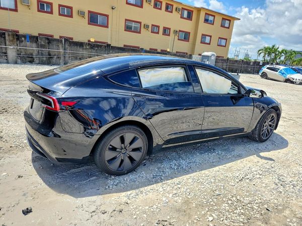 2025 TESLA MODEL 3