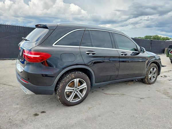 2019 MERCEDES-BENZ GLC