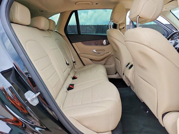 2019 MERCEDES-BENZ GLC