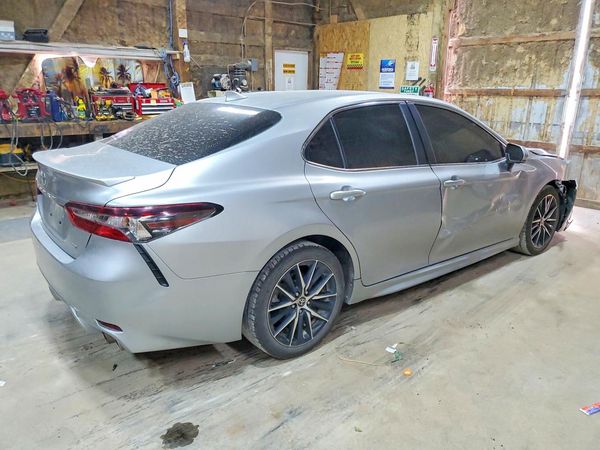 2022 TOYOTA CAMRY