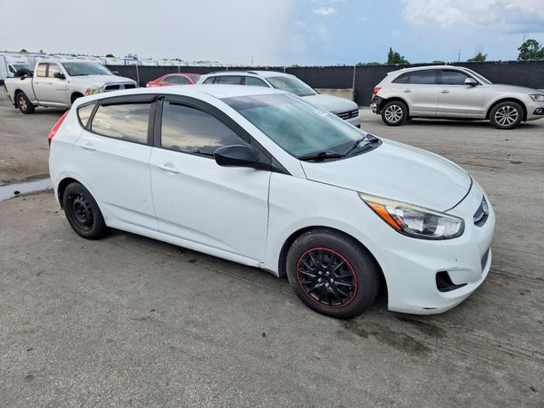 2017 HYUNDAI ACCENT SE Base