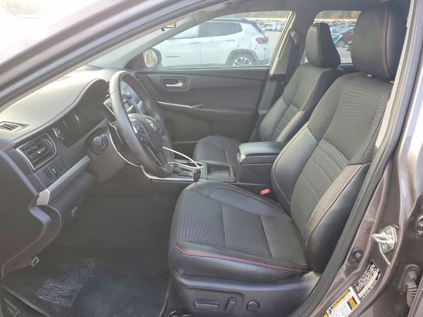 2015 TOYOTA CAMRY