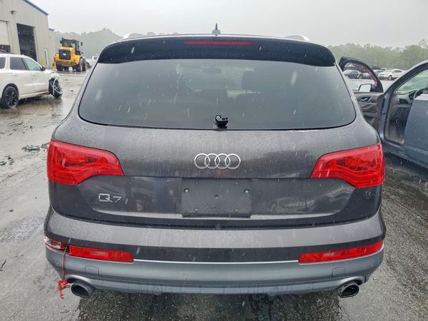 2013 AUDI Q7 Premium — DIRR