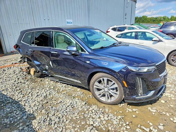 2022 CADILLAC XT6 Premium Luxury — Passenger 3/4