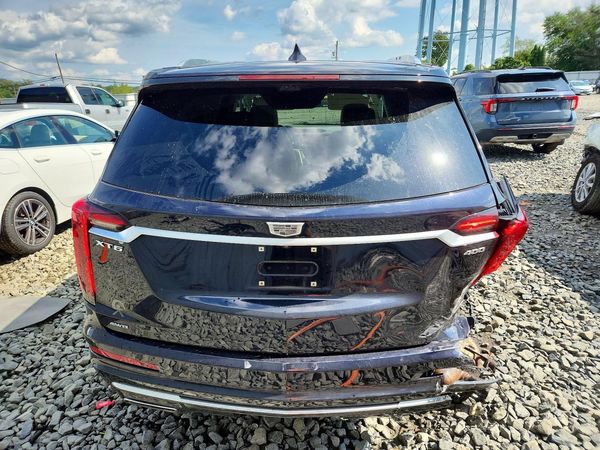 2022 CADILLAC XT6 Premium Luxury — DIRR