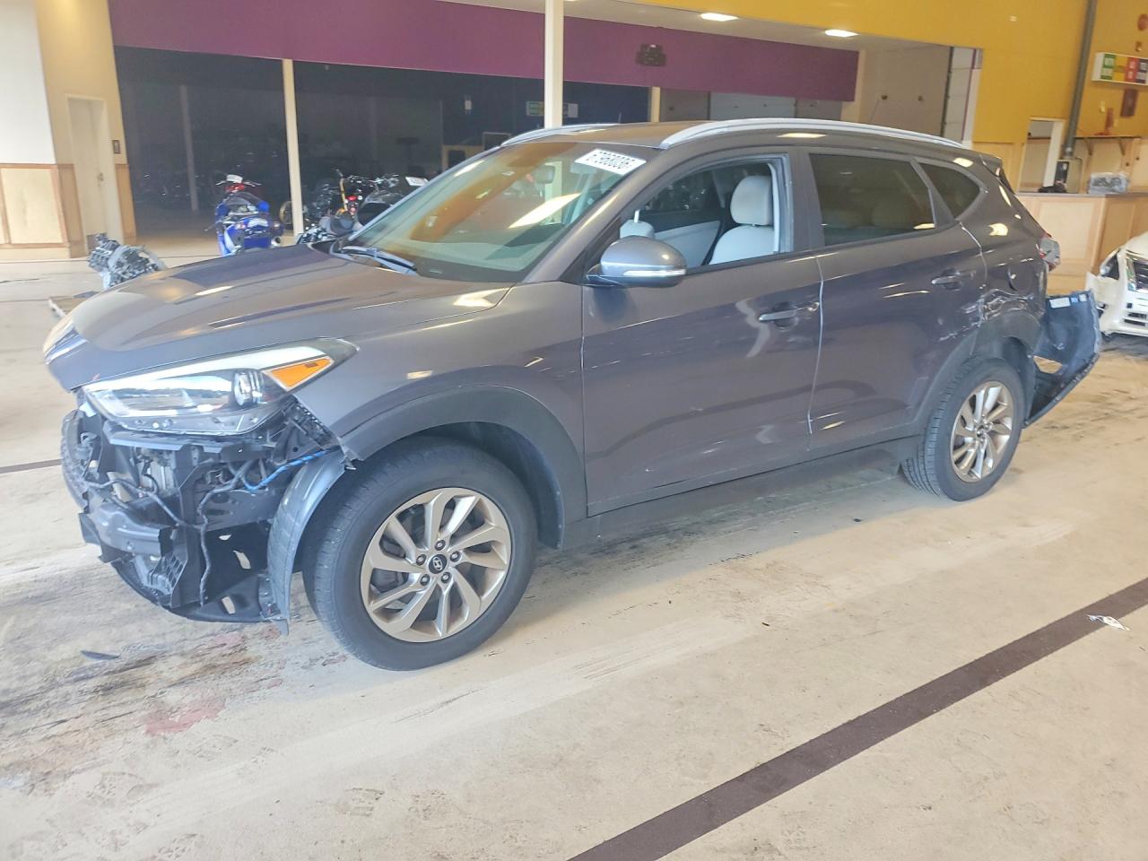 2016 HYUNDAI TUCSON