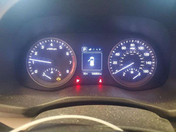 2016 HYUNDAI TUCSON