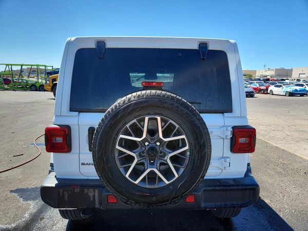 2025 JEEP WRANGLER 4-DOOR SAHARA