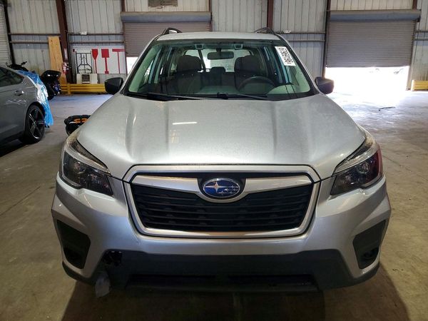 2021 SUBARU FORESTER Base