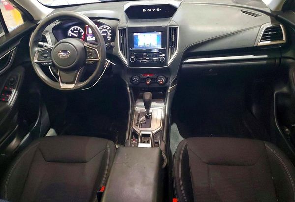 2021 SUBARU FORESTER Base