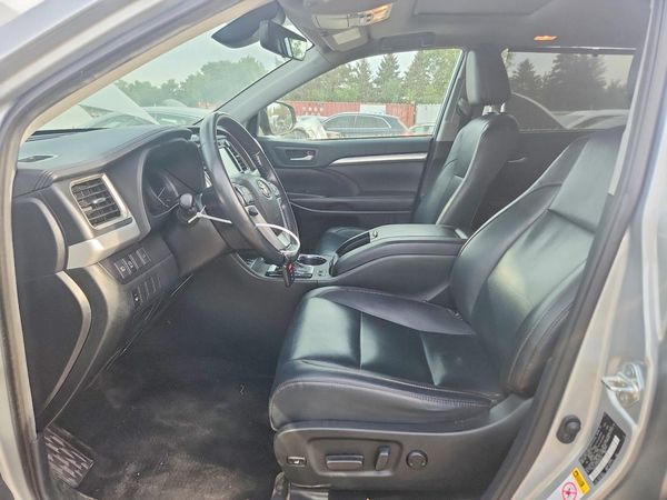 2019 TOYOTA HIGHLANDER