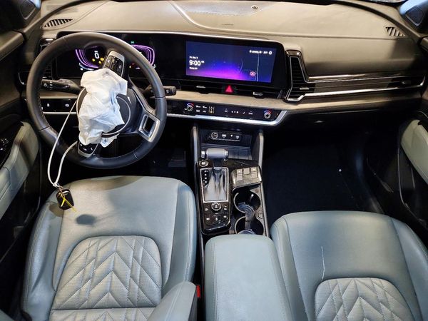2024 KIA SPORTAGE X-LINE