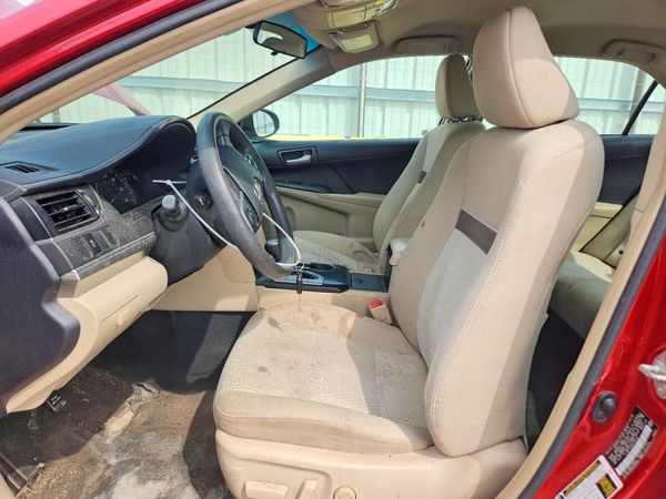 2013 TOYOTA CAMRY — DENT