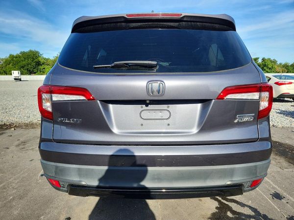2021 HONDA PILOT SE