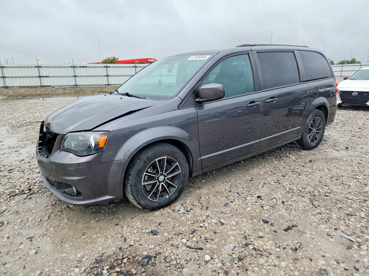 2018 DODGE CARAVAN GT (US), GT FWD (Can) — Front 3/4
