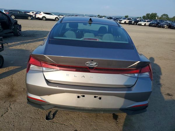 2022 HYUNDAI ELANTRA SEL — DIRR
