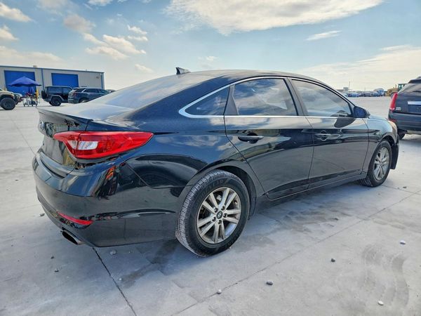 2017 HYUNDAI SONATA SE, Eco
