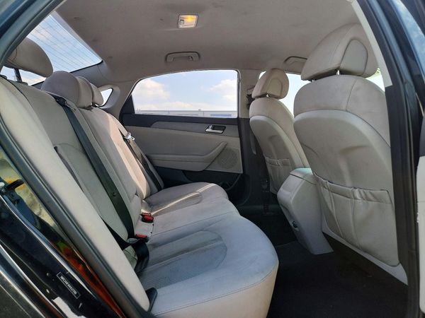 2017 HYUNDAI SONATA SE, Eco