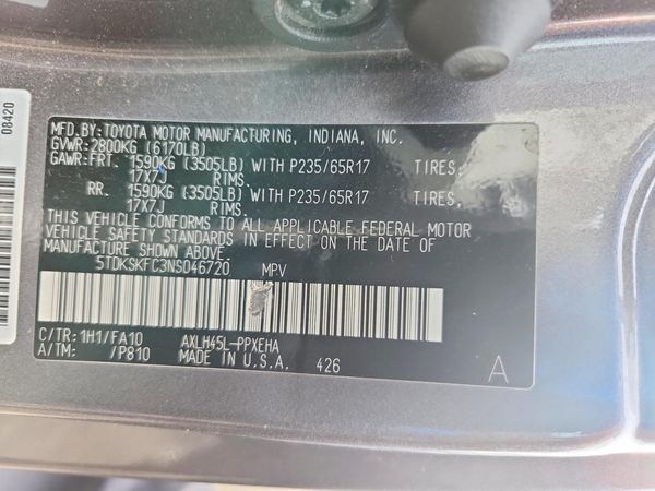 2022 TOYOTA SIENNA LE — VINS