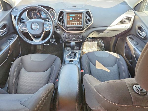 2017 JEEP CHEROKEE