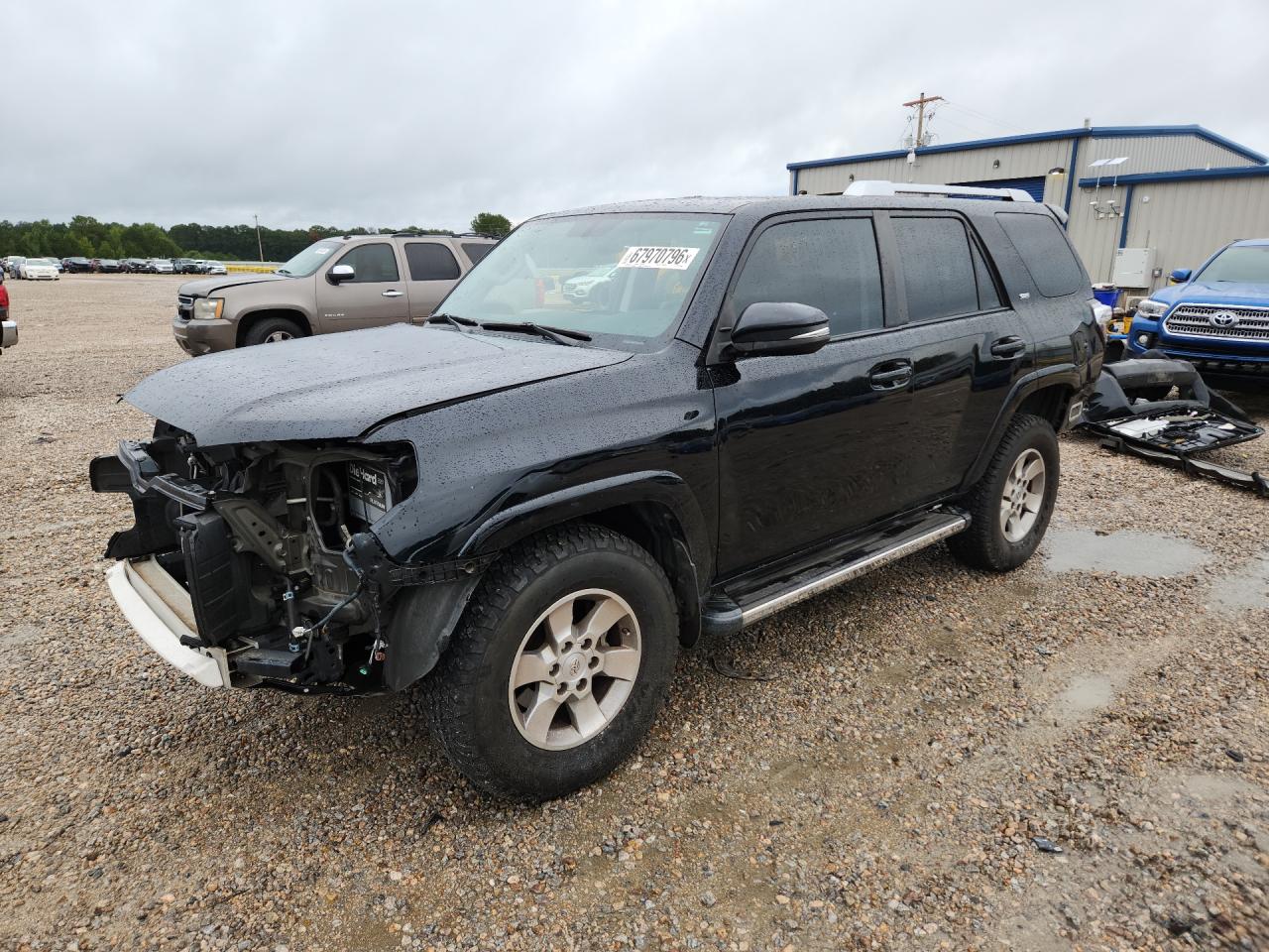 2017 TOYOTA 4RUNNER Ltd/SR5/SR5 Premium — Front 3/4