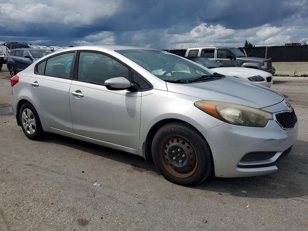 2016 KIA FORTE