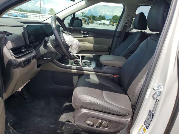 2026 KIA CARNIVAL