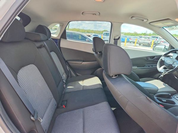 2019 HYUNDAI KONA SEL