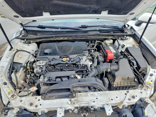 2019 TOYOTA CAMRY