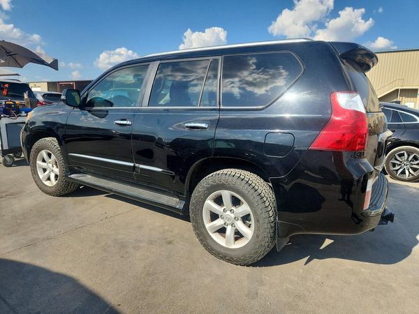 2013 LEXUS GX 460 Base