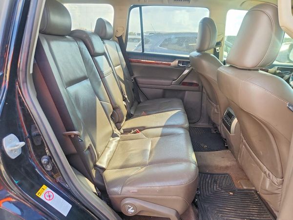 2013 LEXUS GX 460 Base