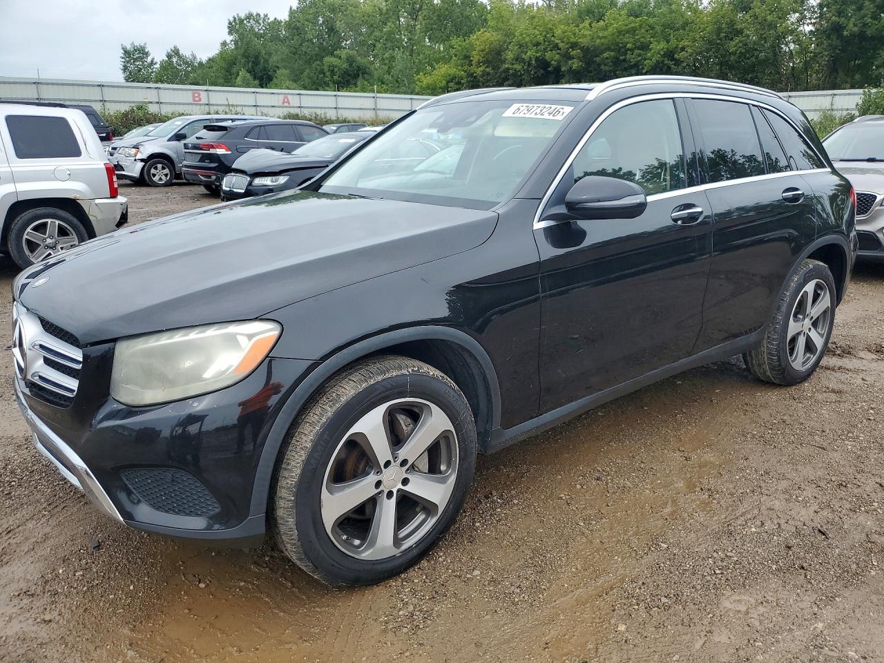 2016 MERCEDES-BENZ GLC