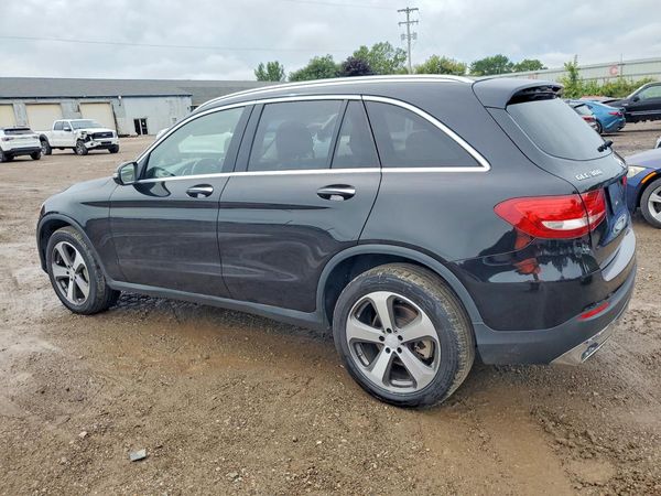 2016 MERCEDES-BENZ GLC