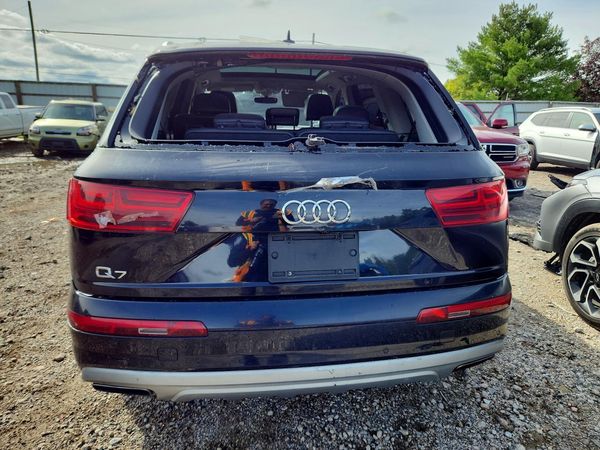 2019 AUDI Q7