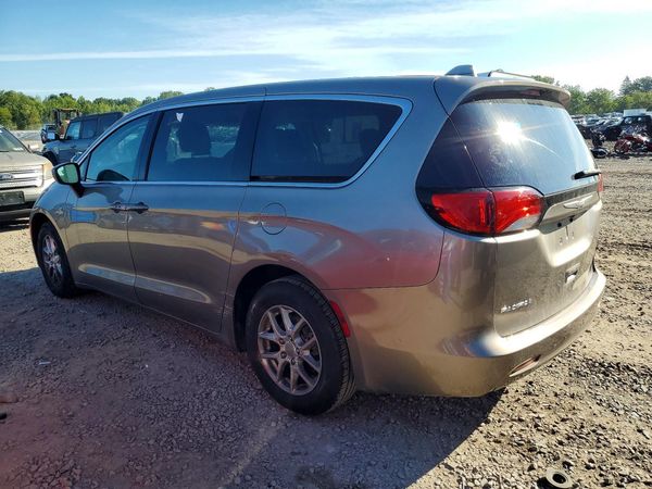 2017 CHRYSLER PACIFICA LX