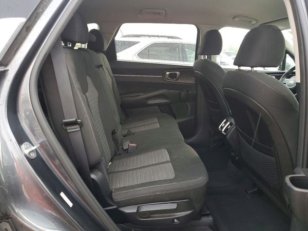 2021 KIA SORENTO