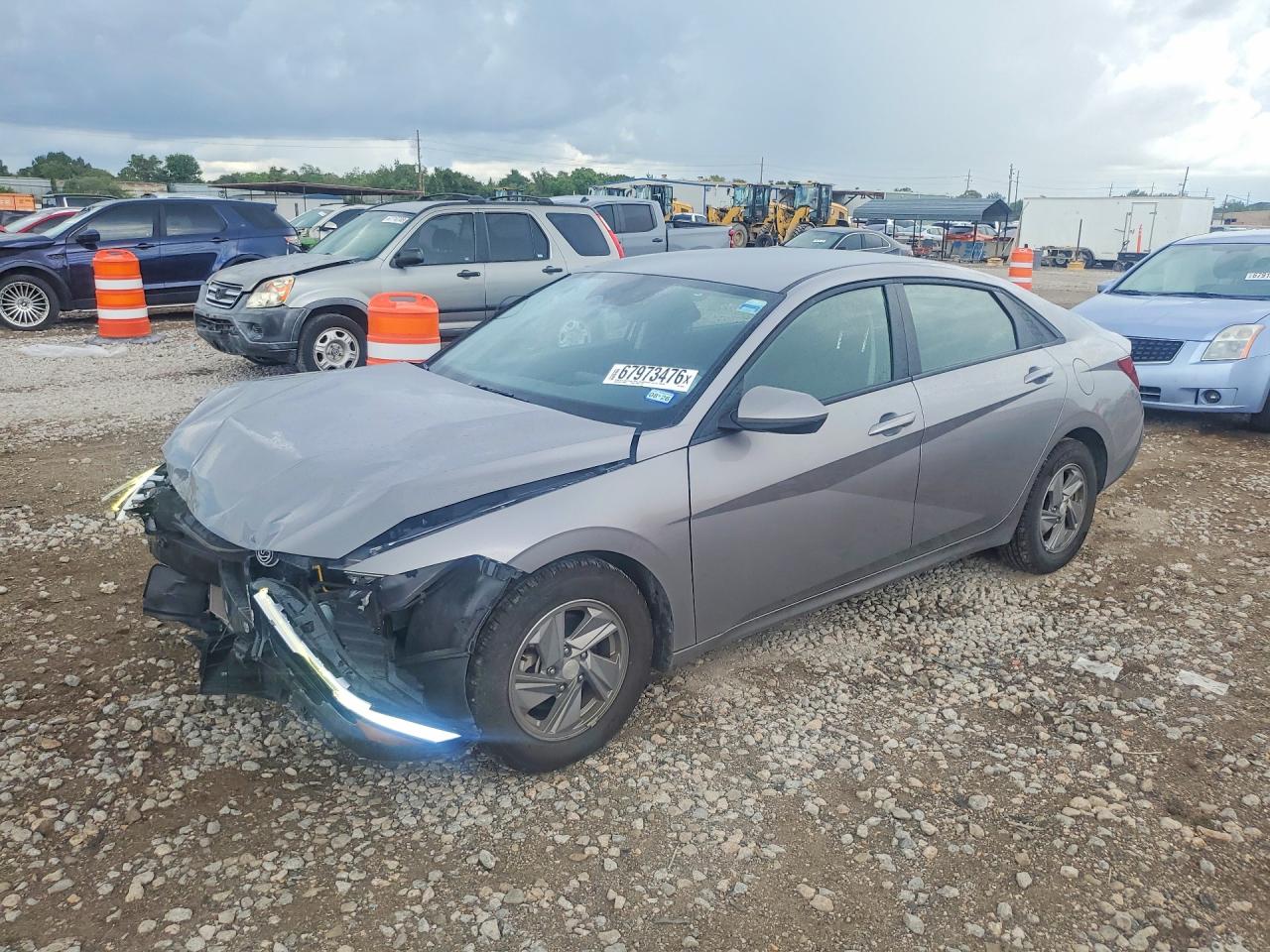 2025 HYUNDAI ELANTRA