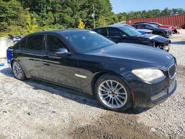 2014 BMW 750