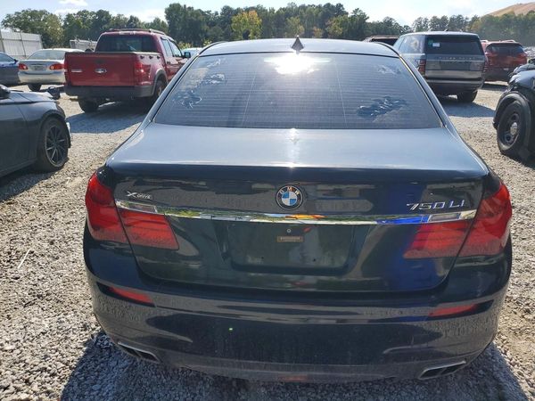 2014 BMW 750