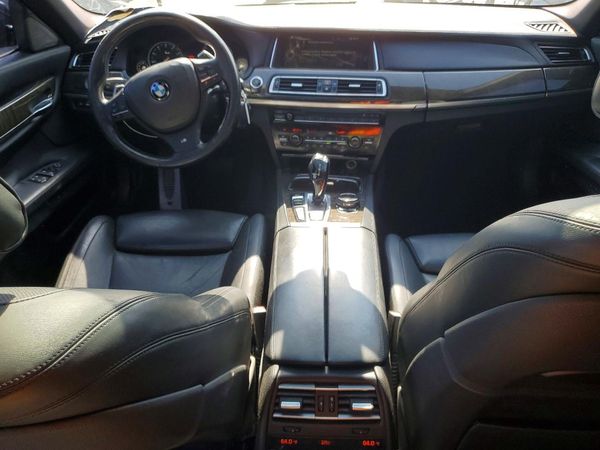 2014 BMW 750