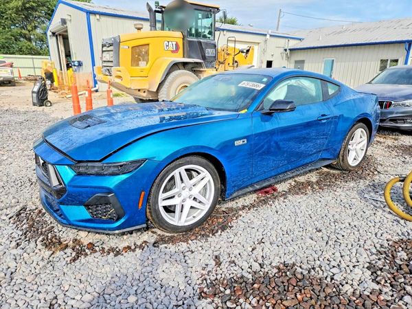 2026 FORD MUSTANG