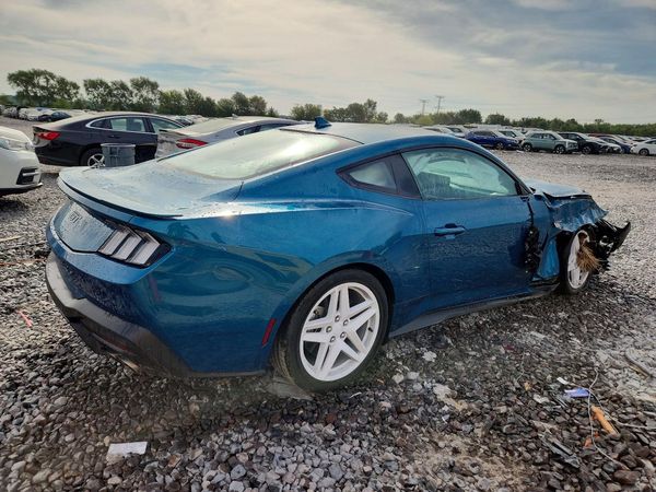 2026 FORD MUSTANG