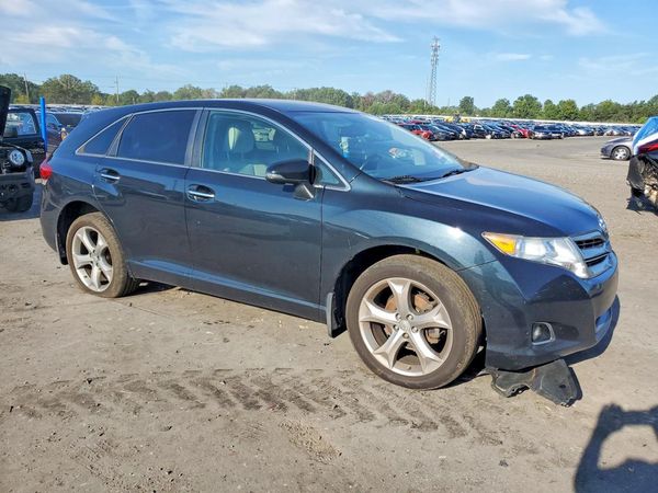 2013 TOYOTA VENZA